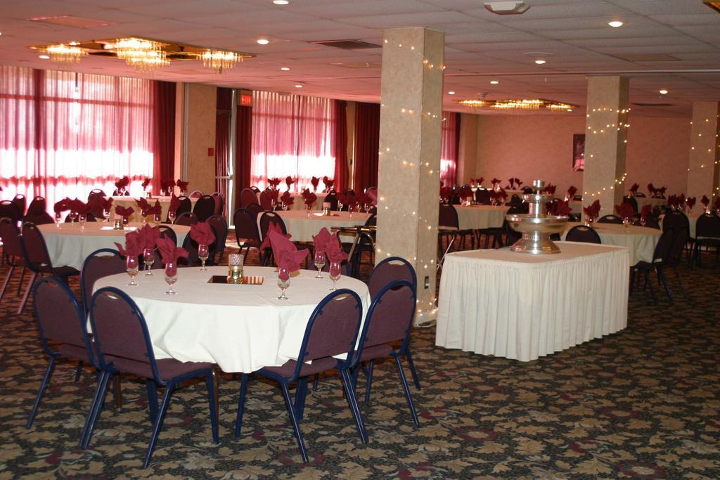 Rodeway Inn & Conference Center Sioux City Exterior photo